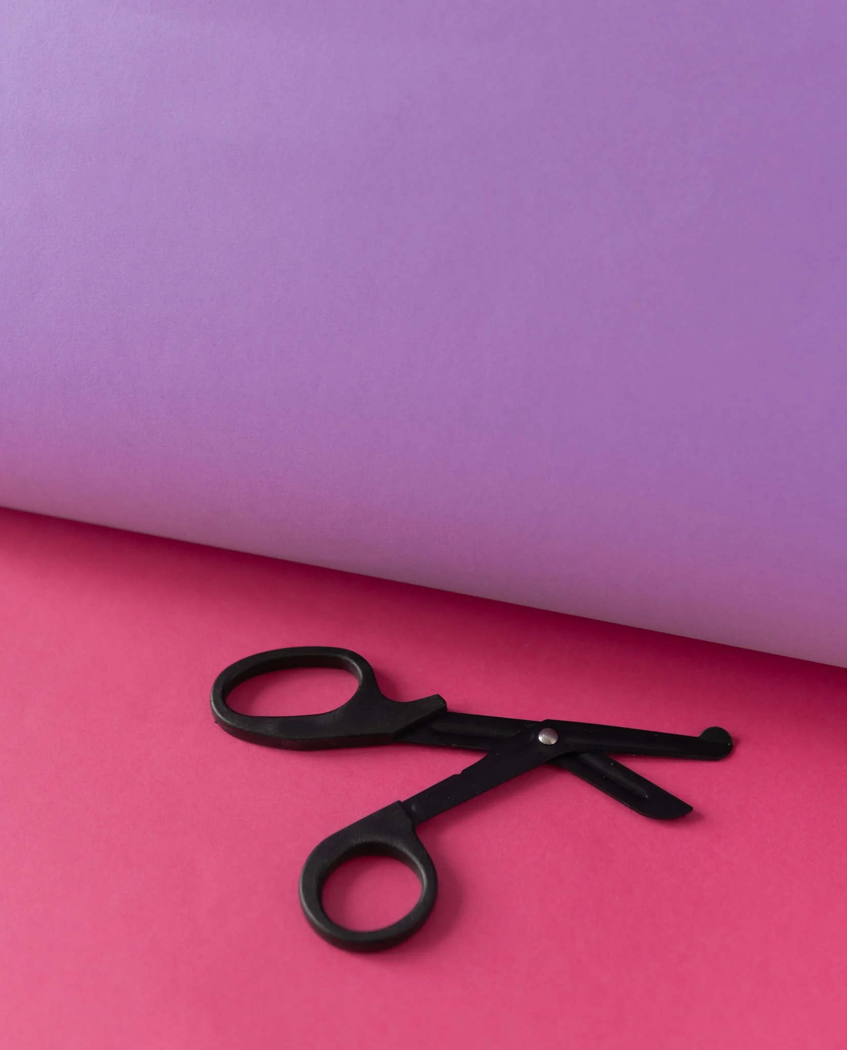 Bondage Safety Scissors - Image 2