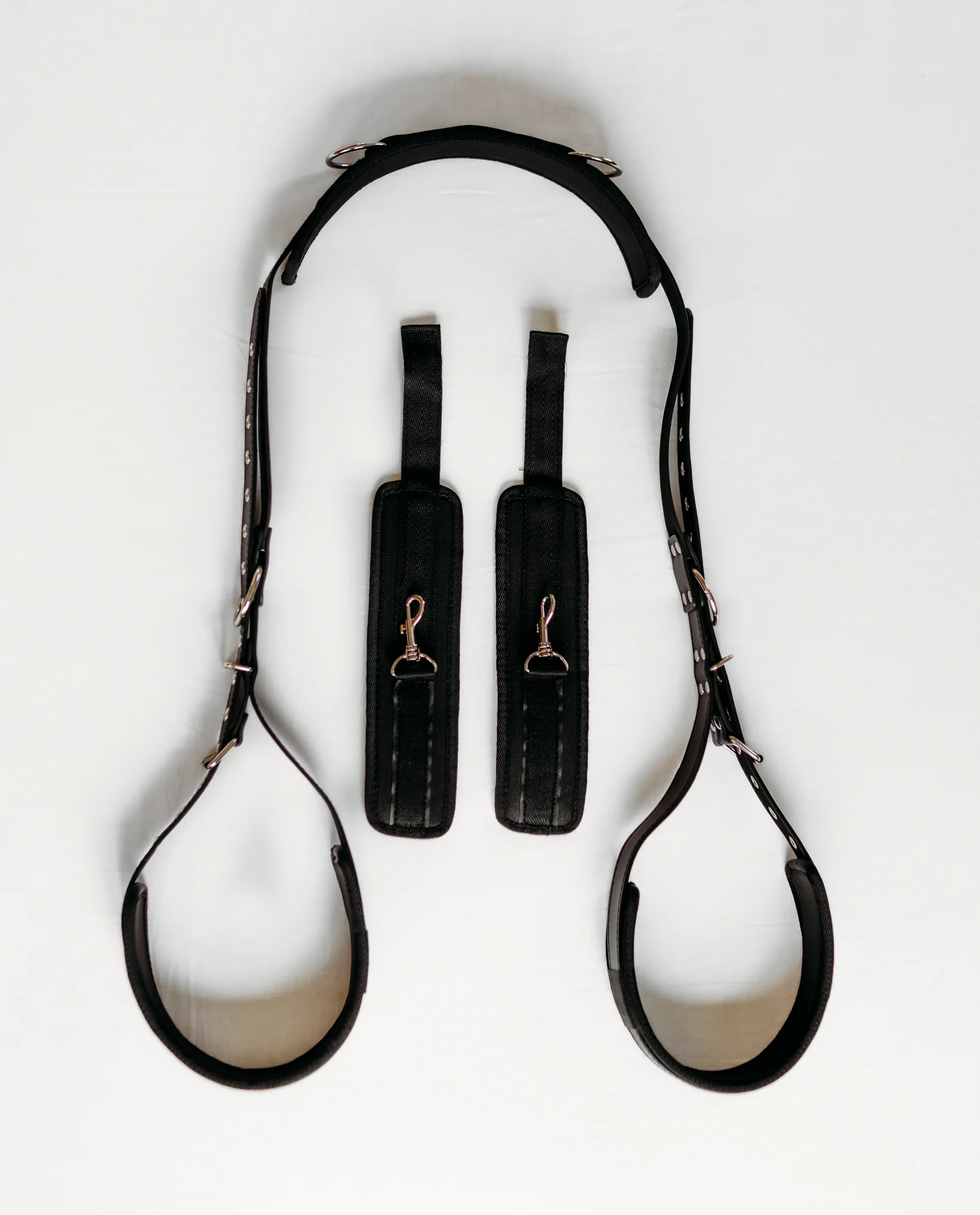 Cupid’s Thigh Restraints Sling Spreader Straps & Handcuffs - Image 8