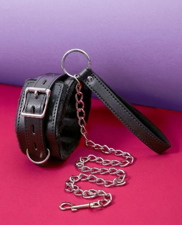 Furry Soft Bondage Collar & Leash in Faux Leather Bundle - Image 3