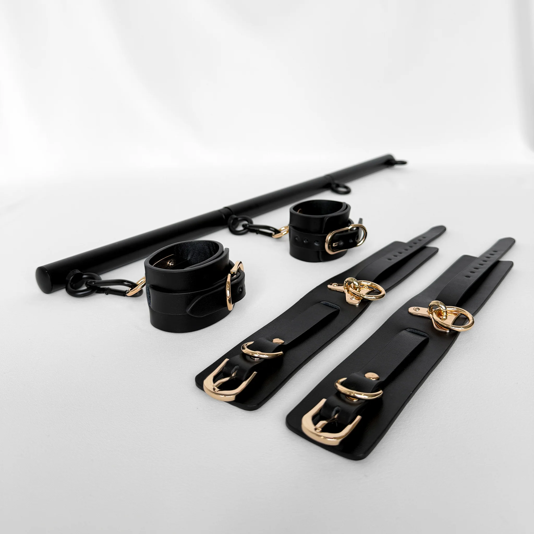 Hedonist Spreader Bar with Luxe Leather Cuffs Bundle - Image 2