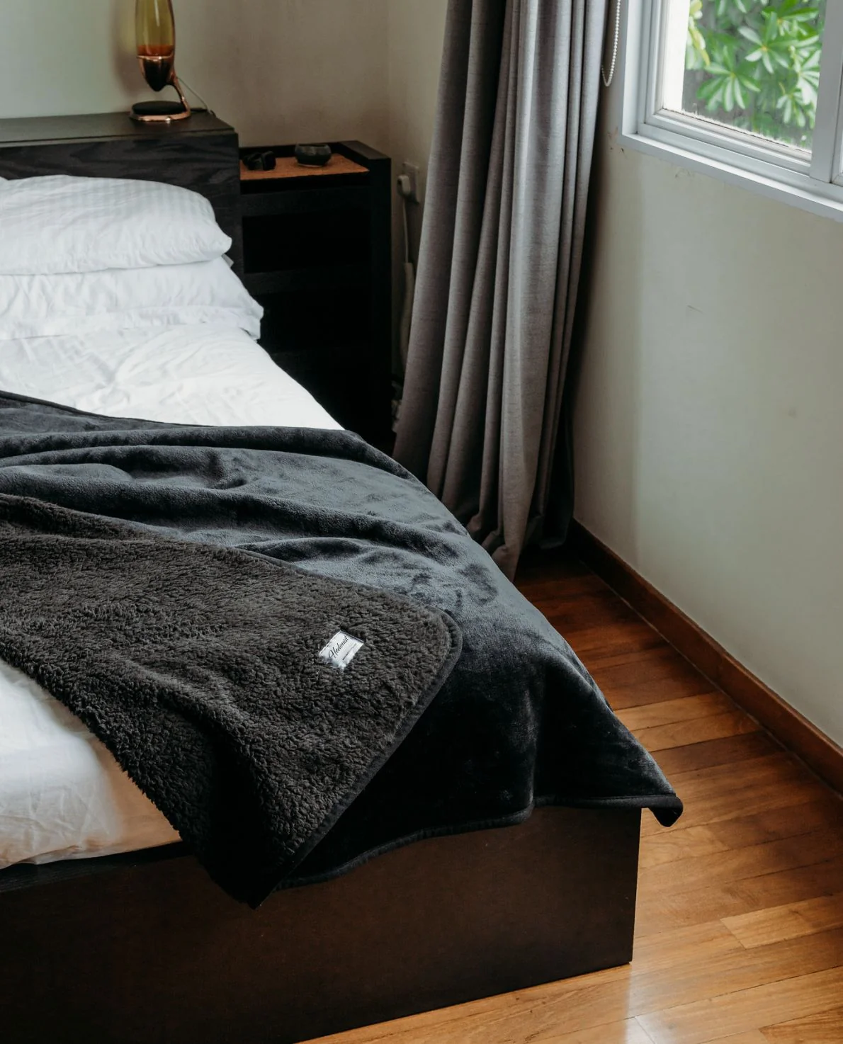 Mouillé Waterproof Fleece Blanket - Image 8