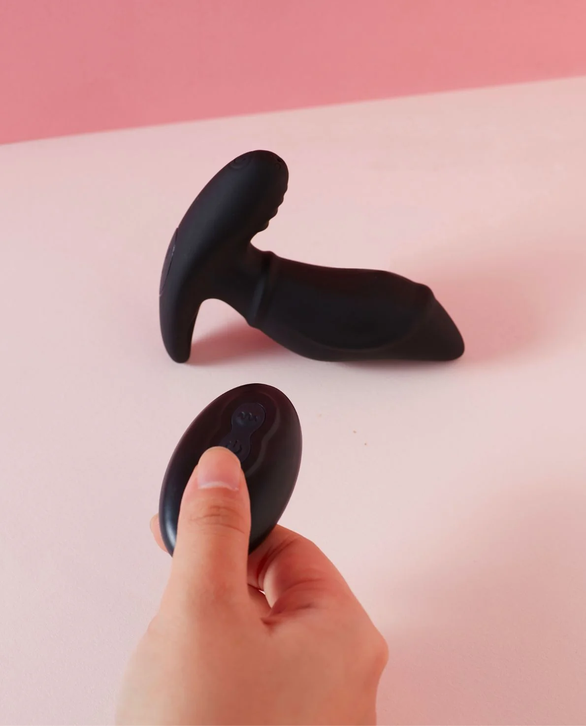 Ziggy Stroking Vibrator With Remote - Image 3